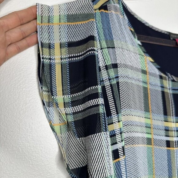 Vince Camuto Plaid Top Ruffle Sleeve Size 2XL - Picture 3 of 10